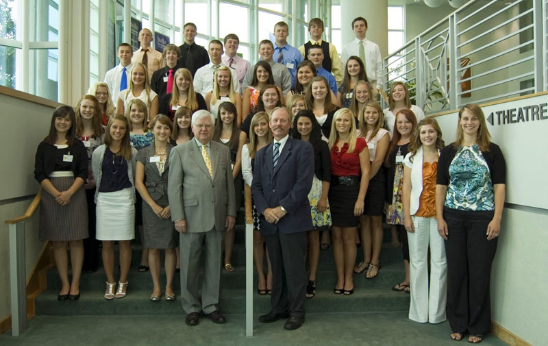 U.S. Congressman Rogers encourages Rogers Scholars to build their careers in Southern and Eastern Kentucky