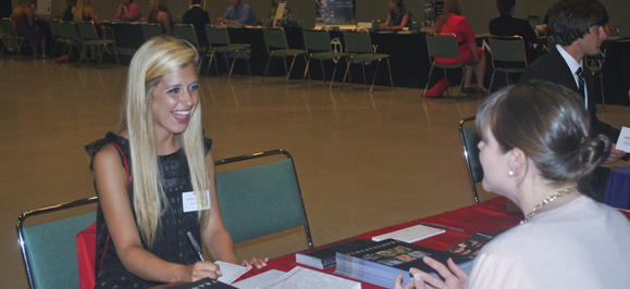 Rogers Scholars attend college fair